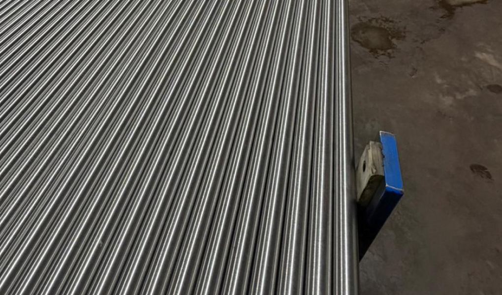 Ground steel bars