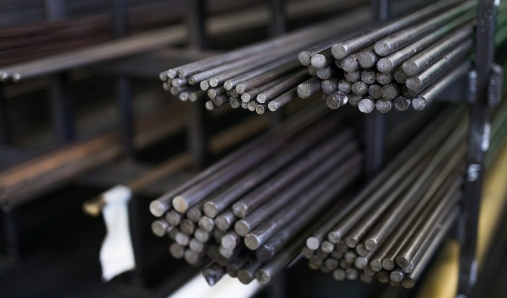 Ground steel bars